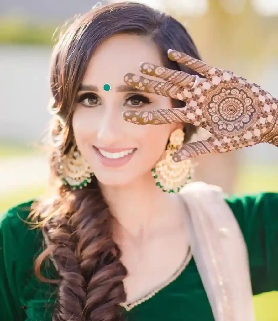 Flower Mehndi Design For Front Hand