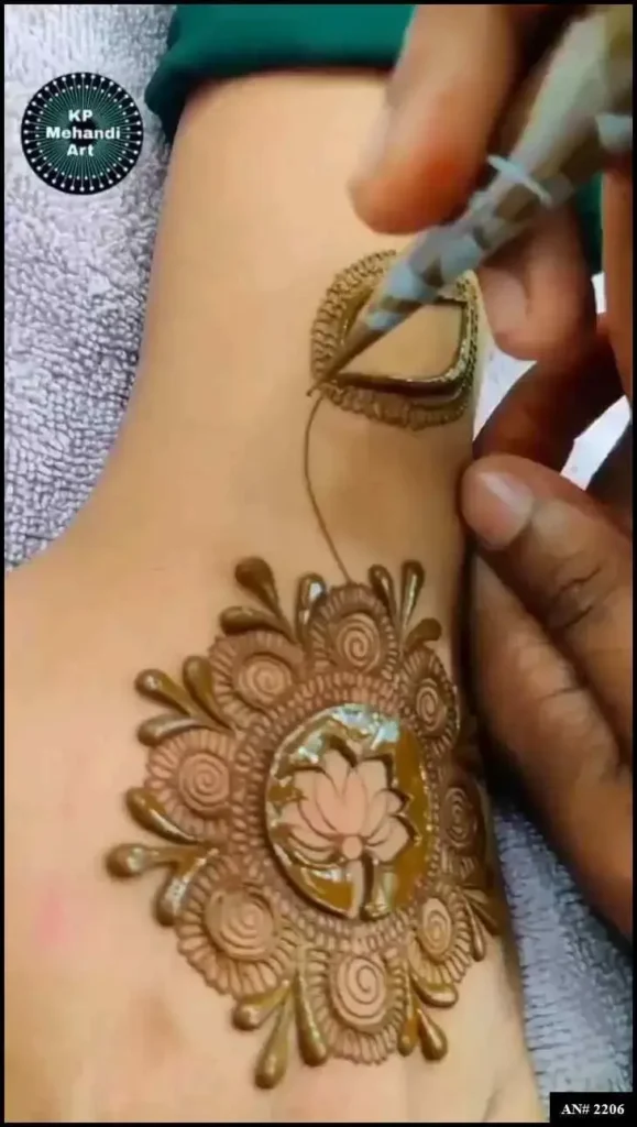 Simple Mehndi Design