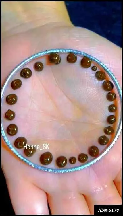 Simple Mehndi Design