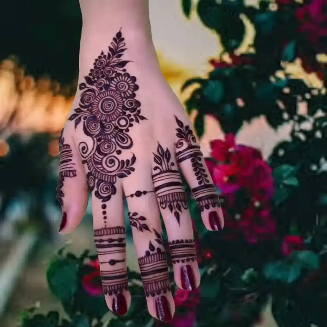 Simple Mehndi Designs For Girls