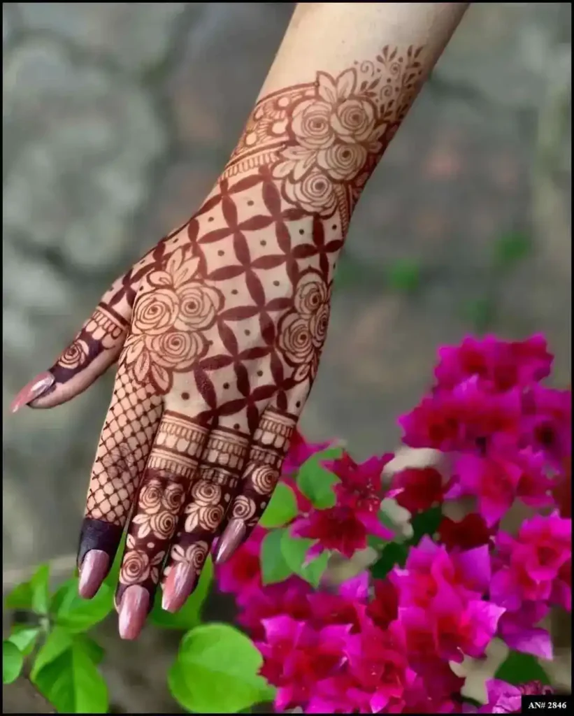 Simple Mehndi Designs For Girls