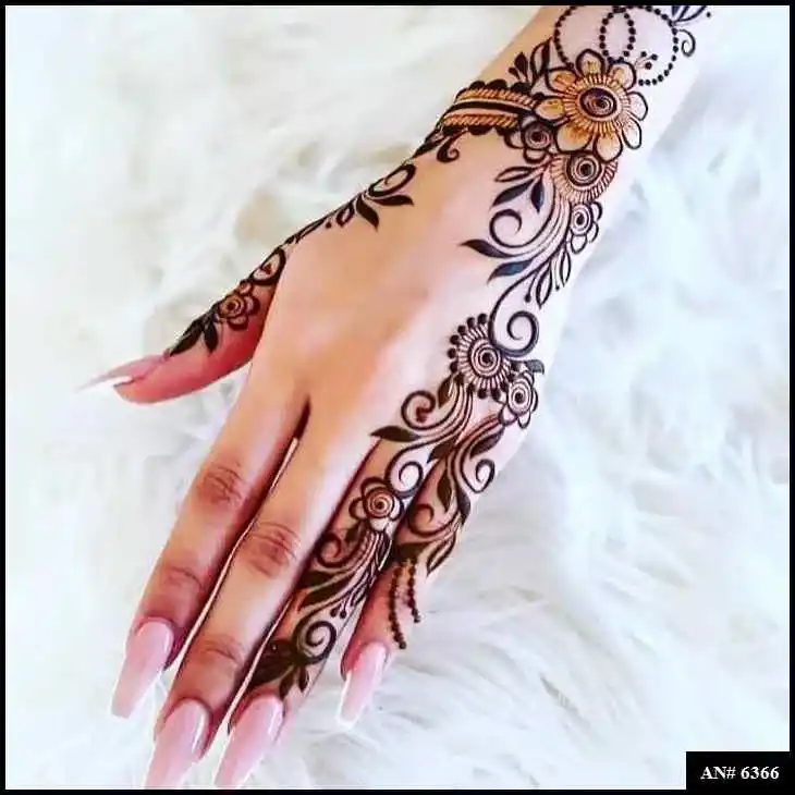 Simple Mehndi Designs For Girls