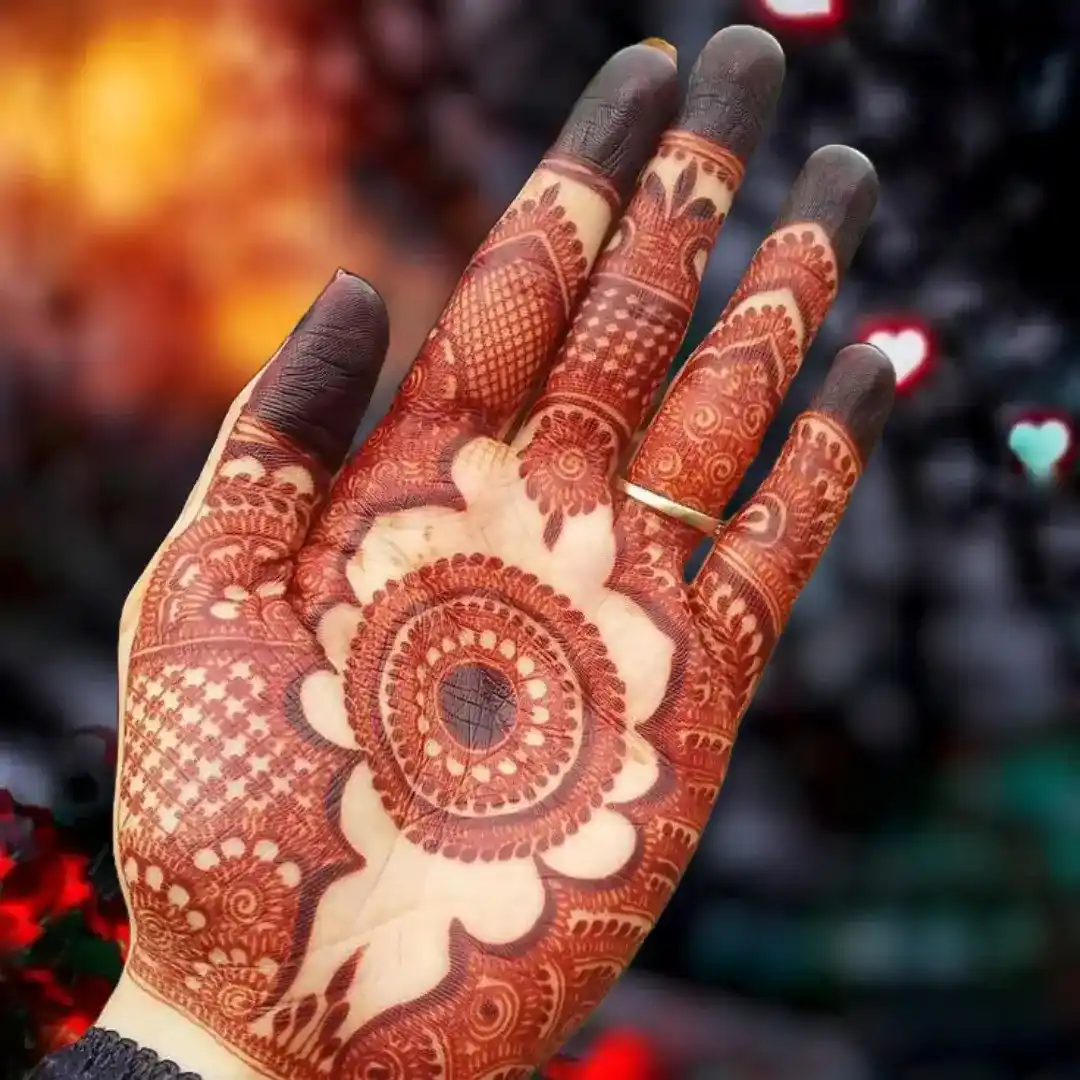 Simple Mehndi Designs For Girls